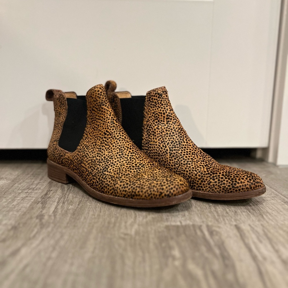 Madewell Leopard-Print Chelsea Ankle Boots, Size 7.5